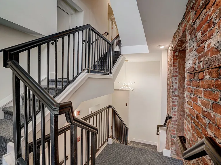 620 S 8th St #14 — Photo 3