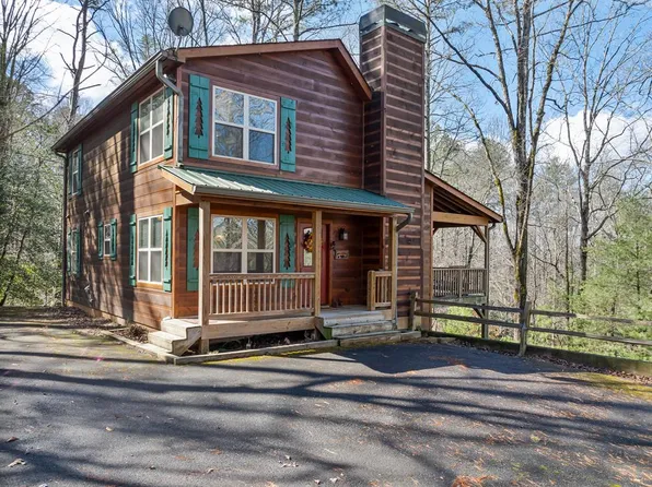 142 Cherry Ct, Ellijay, GA 30540