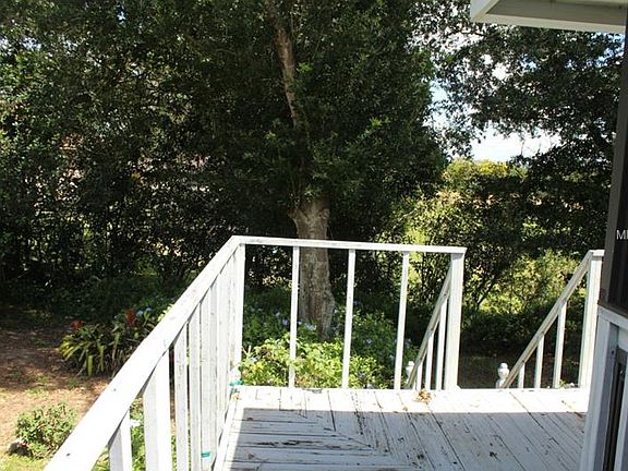 5th image of 746 Cambridge Way