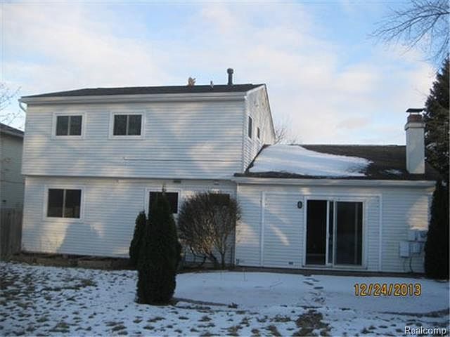 1st image of 8487 Berkshire Dr
