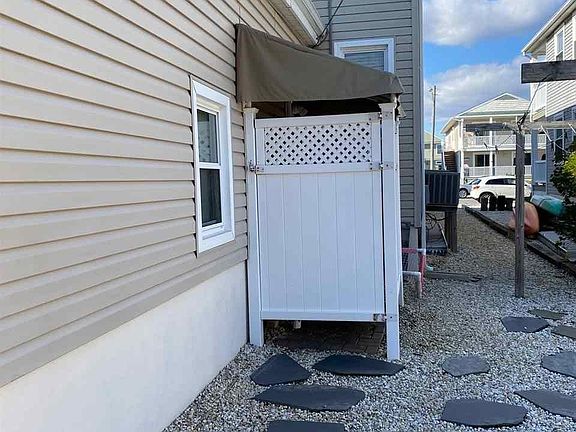 5th image of 3237 Haven Ave #39