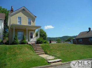 1312 Ruby St, Moundsville, WV 26041