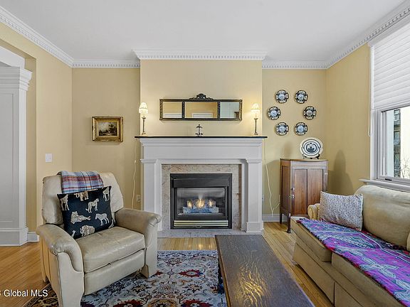 4th image of 73 Railroad Pl APT 304