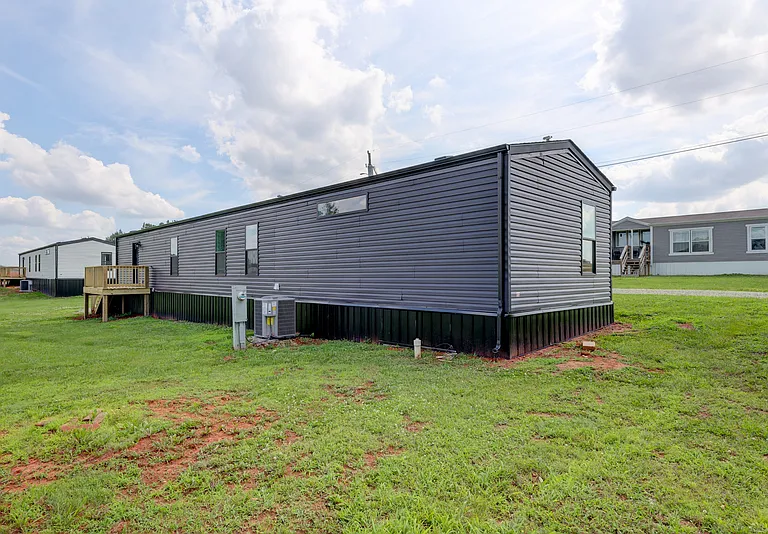 295 Seay Rd #38 — Photo 6
