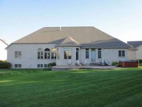 2nd image of 2031 Ledge Haven Ct