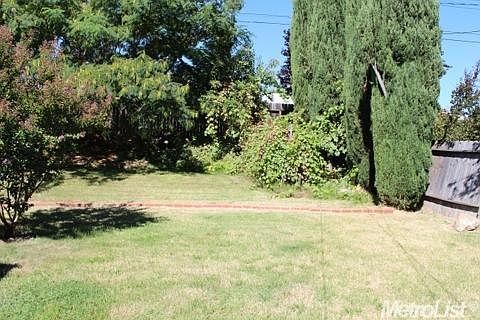 5th image of 1416 Crestmont Ave