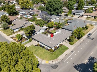 1 Moonlit Cir, Sacramento, CA, 95831