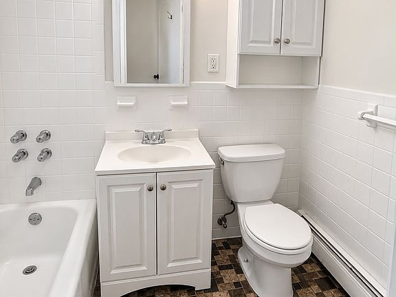 3rd image of 6126 Palmetto St Floor 2
