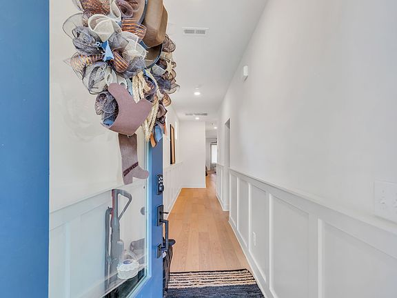 5th image of 328B Peachtree St