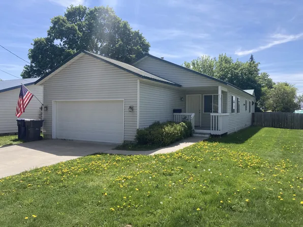 913 Pine St, Sandpoint, ID 83864