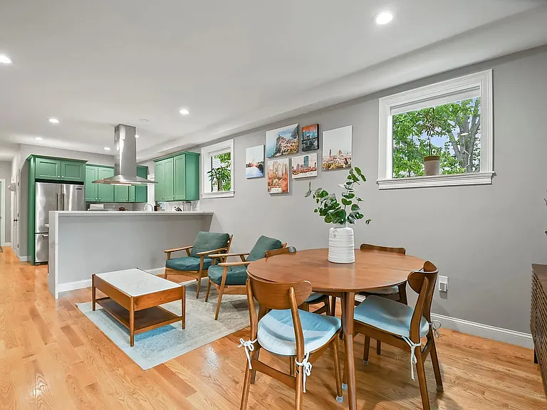 8 Greenleaf Ave #1 — Photo 21