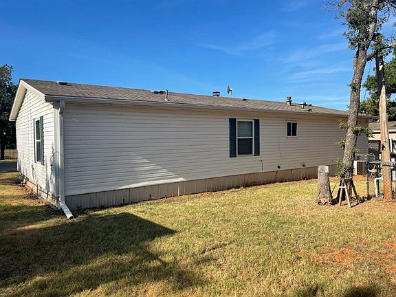 4th image of 17401 SE 134th St