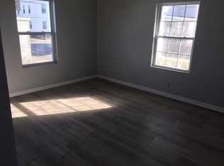 221 Newell Ave FLOOR 1, Pawtucket, RI 02860