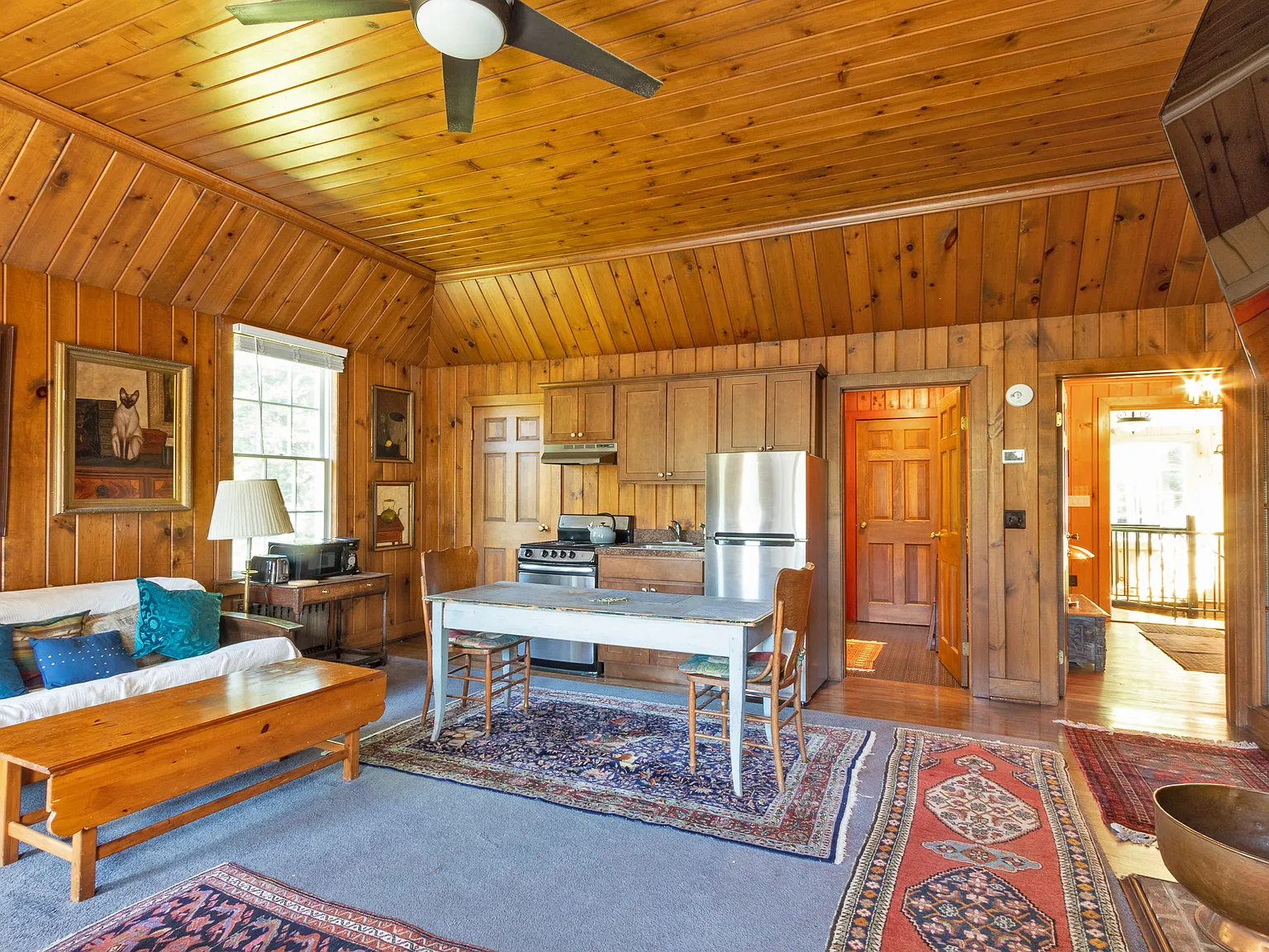 390 Erpf Rd — Photo 4
