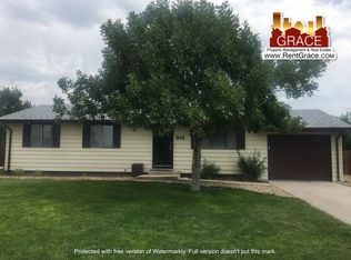 913 Village Dr, Fort Lupton, CO 80621