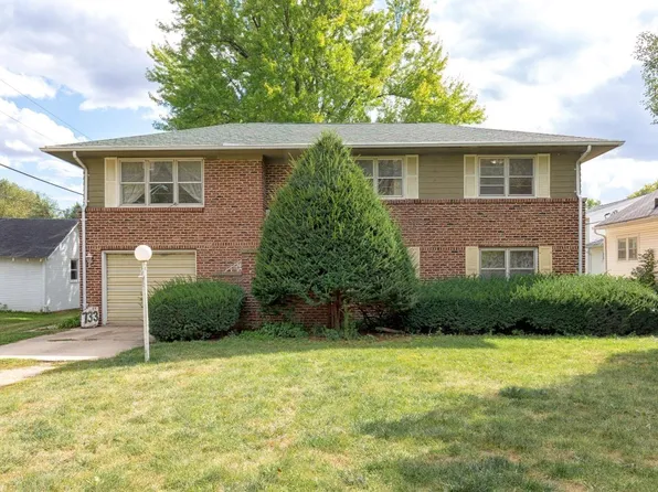 733 Martin Rd, Waterloo, IA 50701