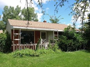 N72W15944 Good Hope Rd, Menomonee Falls, WI 53051