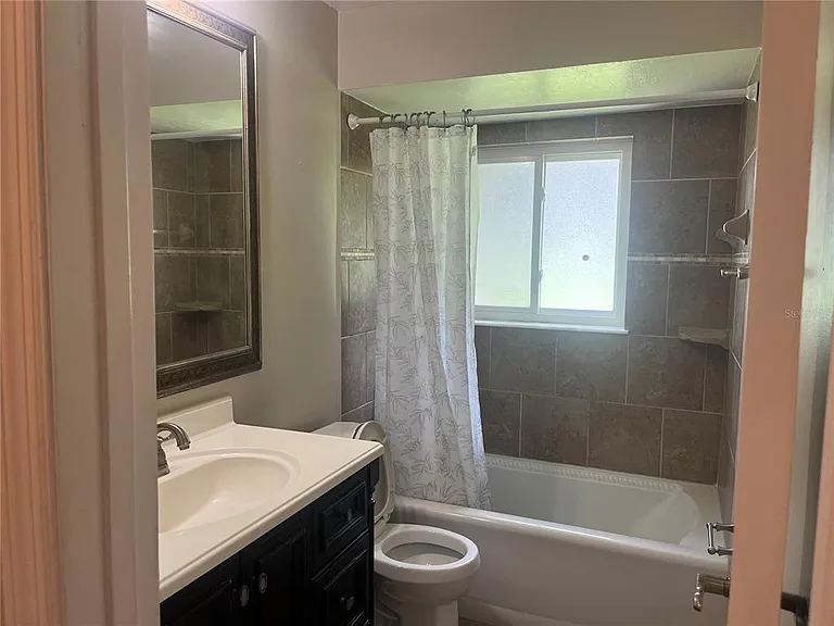 3101 Village Ln — Photo 26