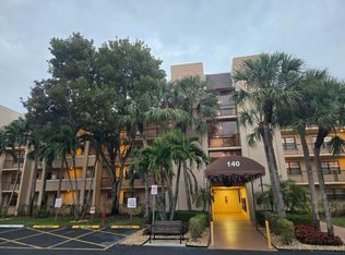 140 Lake Nancy Lane #412, West Palm Beach, FL 33411