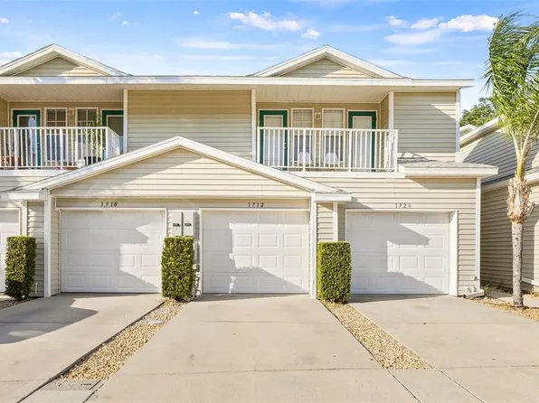 1712 Hammocks Ave, Lutz, FL 33549