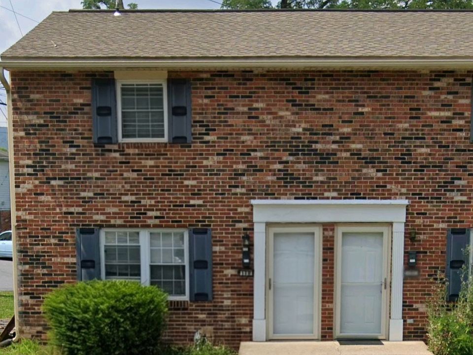 1st image of 199 Ashford Dr