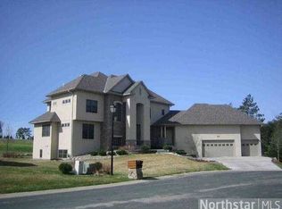 2815 Pine View Dr NW, Prior Lake, MN 55372