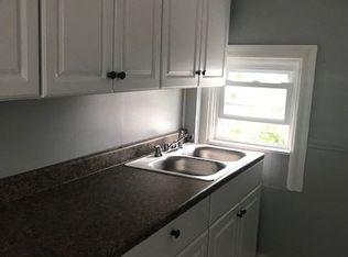 175 Amherst St APT 3, Providence, RI 02909