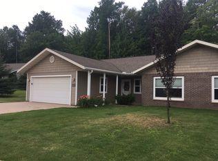 132 Forest Ridge Dr, Marquette, MI 49855