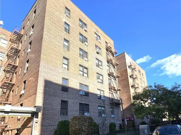 9040 Fort Hamilton Pkwy APT 3K, Brooklyn, NY 11209