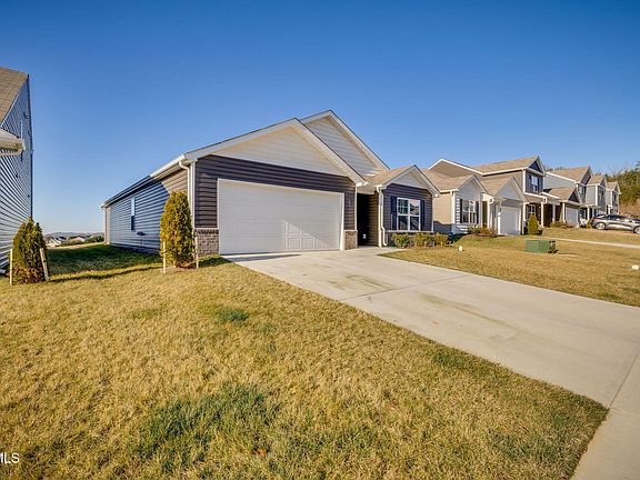 2nd image of 169 Crawford Cir