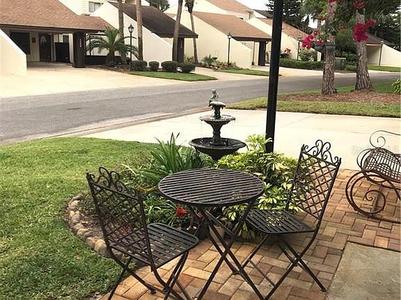 3rd image of 3885 Villa Rose Ln