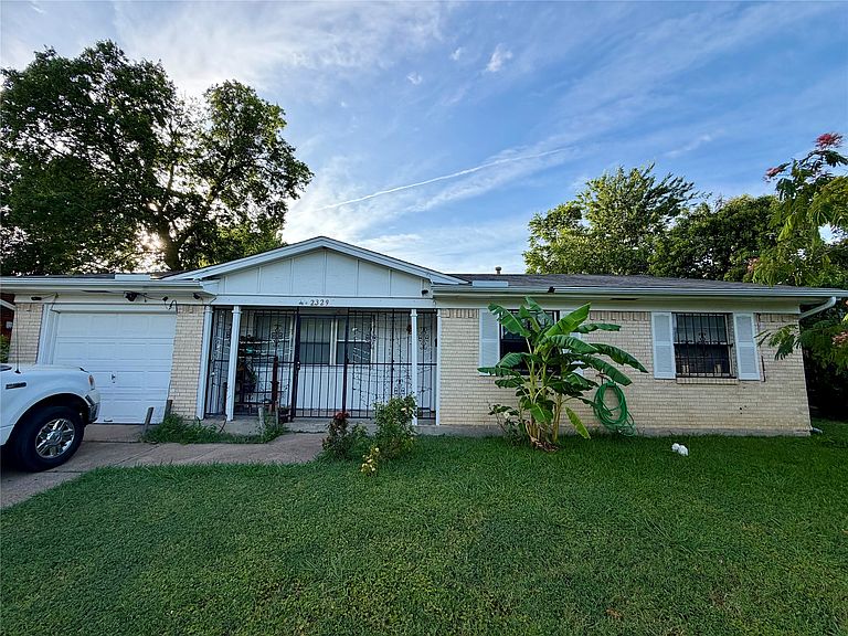 Listing photo