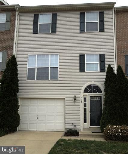 1st image of 524 Tuliptree Sq NE