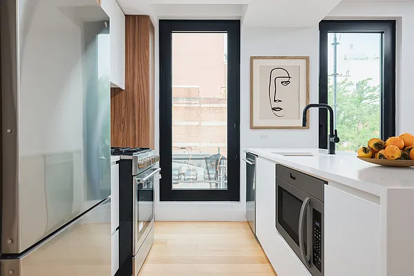 Rented by Nooklyn NYC LLC | media 4