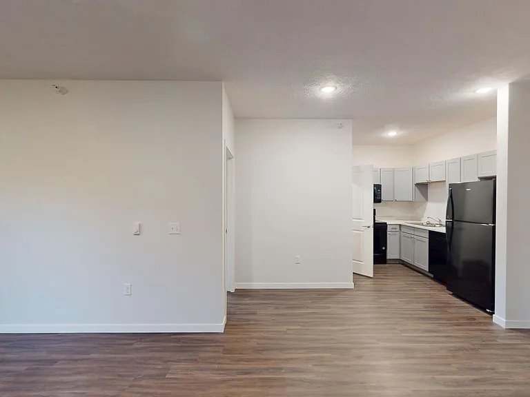 Overlook Apartments — Photo 31
