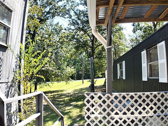 4th image of 251 Oakdale Dr