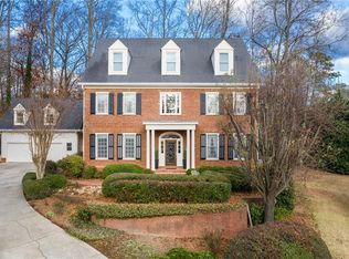 5060 Old Oak Trce, Roswell, GA 30075