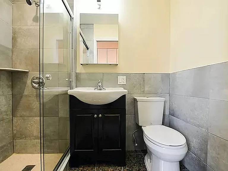 122 Orchard St #19 — Photo 8