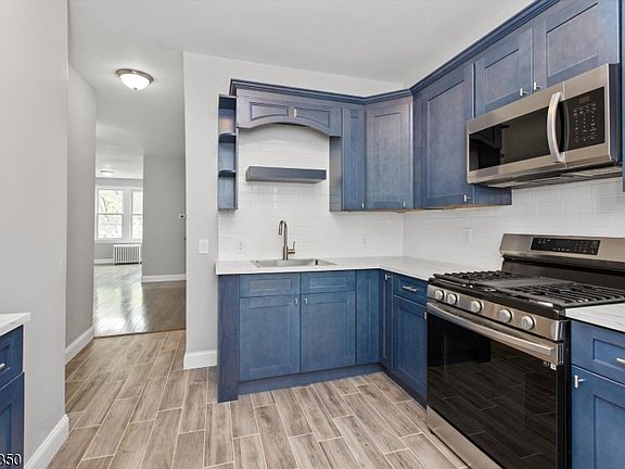 2nd image of 12 Willowdale Ave Floor 2