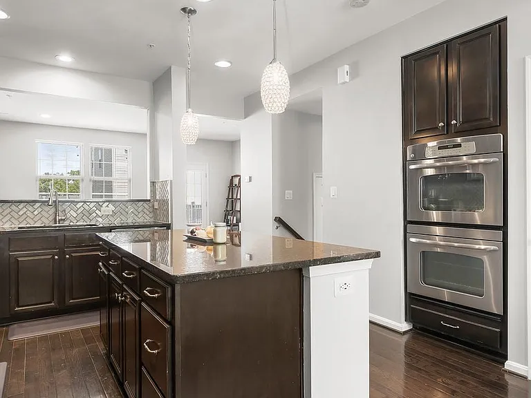 9364 Paragon Way — Photo 6