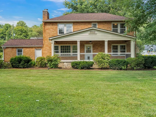 20 Zemery Ln, Waynesville, NC 28786