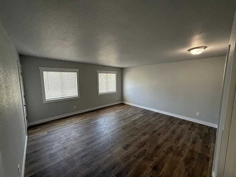 3608 La Jolla Ct — Photo 7