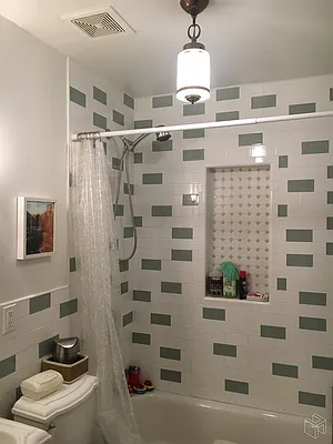 Rented by Halstead Real Estate | media 15