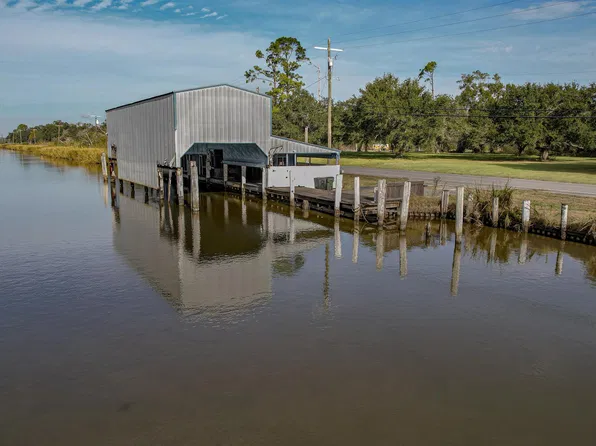 706 Highway 55, Montegut, LA 70377