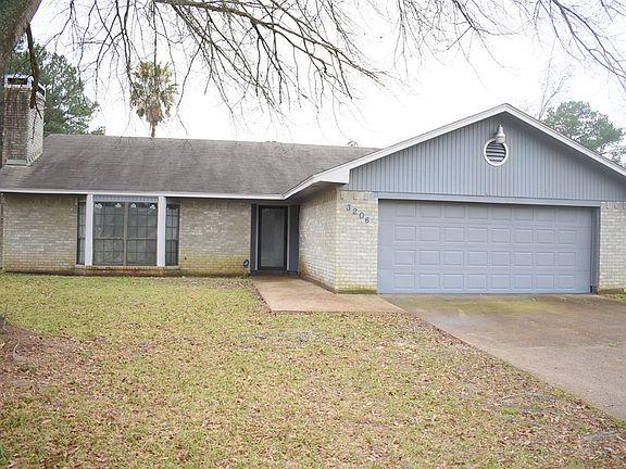 3rd image of 3206 SE Stallings Dr