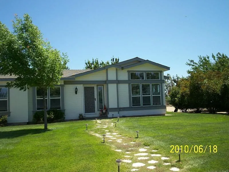 14154 W Rosamond Blvd photo 1