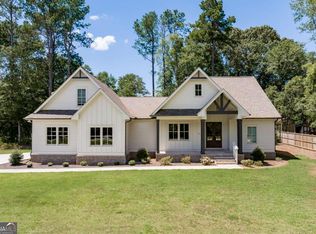 157 S Main St, Watkinsville, GA 30677