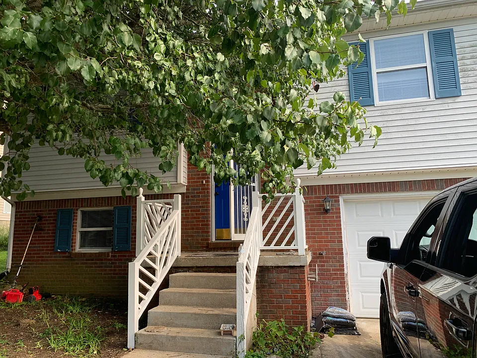 239 Donalynn Dr