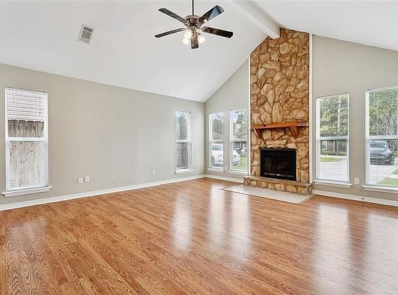 4th image of 2022 Jay St