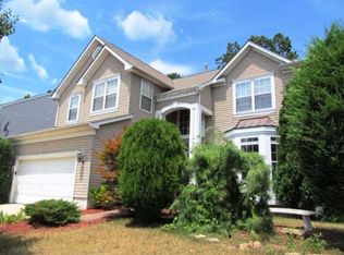 31 Creekwood Dr, Bordentown, NJ 08505